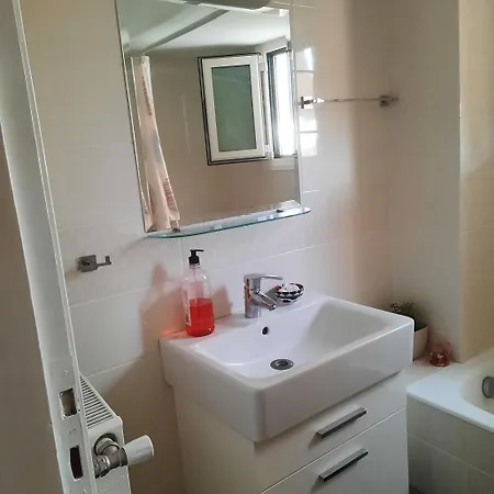 Private Spacious Floor Koukaki -